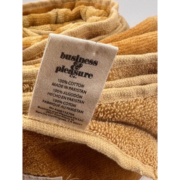 Business & Pleasure Co. Premium Beach Blanket Squares Pattern In orange - Picture 7 of 10